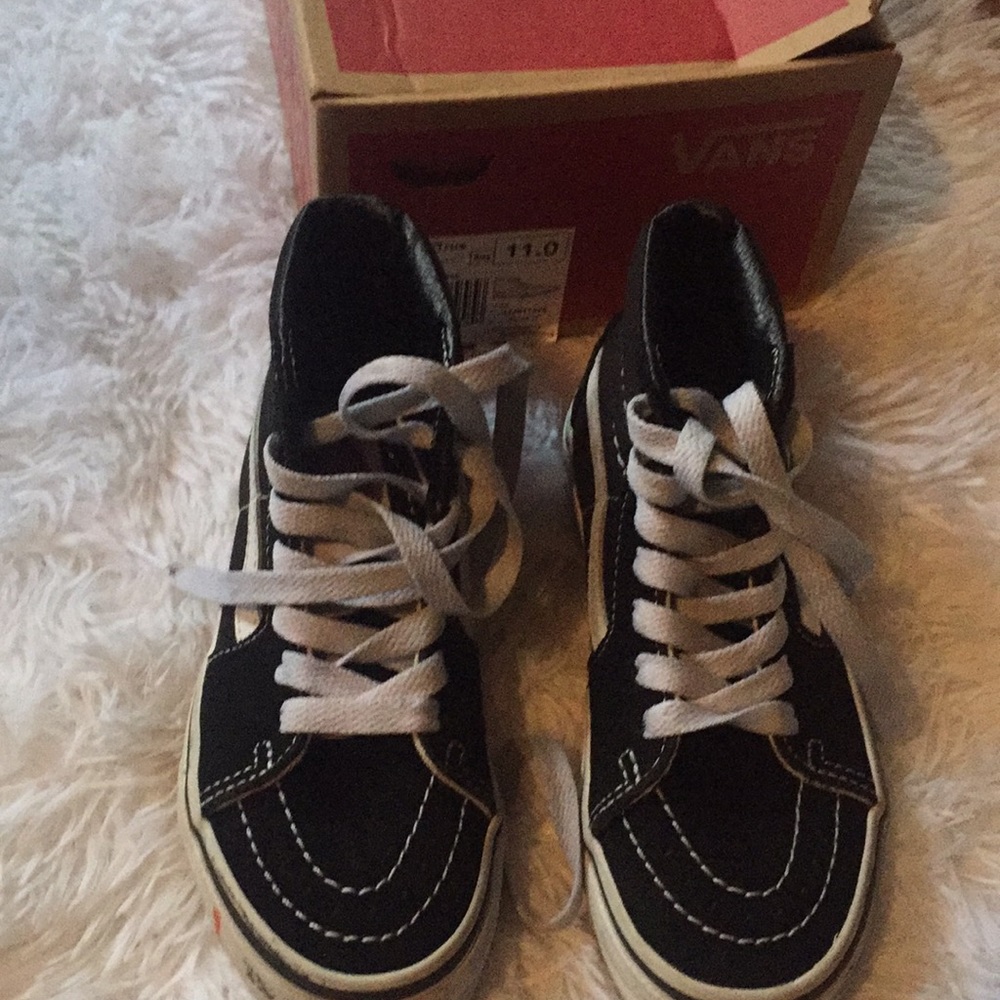 Van Unisex Size11